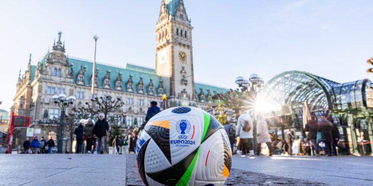 HAMBURG, GERMANY - DECEMBER 01: A general view of the Rathausplatz with the UEFA EURO 2024 Official Match Ball prior to the UEFA EURO 2024 Final Tournament Draw at Elbphilharmonie on December 01, 2023 in Hamburg, Germany. (Photo by Boris Streubel - UEFA/UEFA via Getty Images)