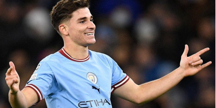 جوليان ألفاريز