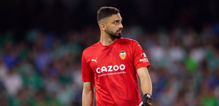 مامارداشفيلي حارس مرمى فالنسيا الإسباني