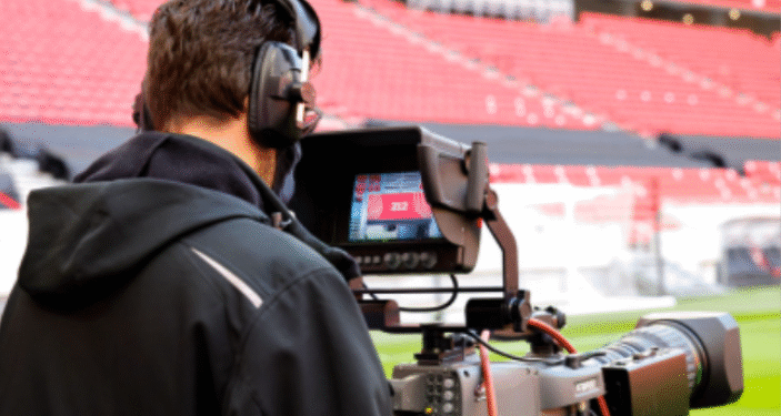 القنوات الناقلة