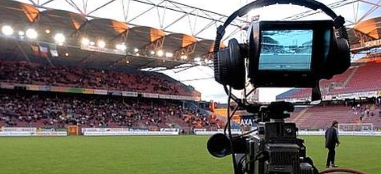 القنوات الناقلة