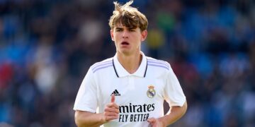 MADRID, SPAIN - MARCH 01: Nicolas Paz of Real Madrid looks on during the UEFA Youth League Round of Sixteen match between Real Madrid and FC Salzburg at Estadio Alfredo Di Stefano on March 01, 2023 in Madrid, Spain. (Photo by Angel Martinez/Getty Images)
