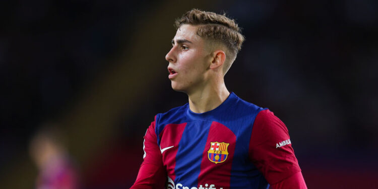 BARCELONA, SPAIN - OCTOBER 22: Fermin Lopez of FC Barcelona looks on during the LaLiga EA Sports match between FC Barcelona and Athletic Bilbao at Estadi Olimpic Lluis Companys on October 22, 2023 in Barcelona, Spain. (Photo by Eric Alonso/Getty Images)
