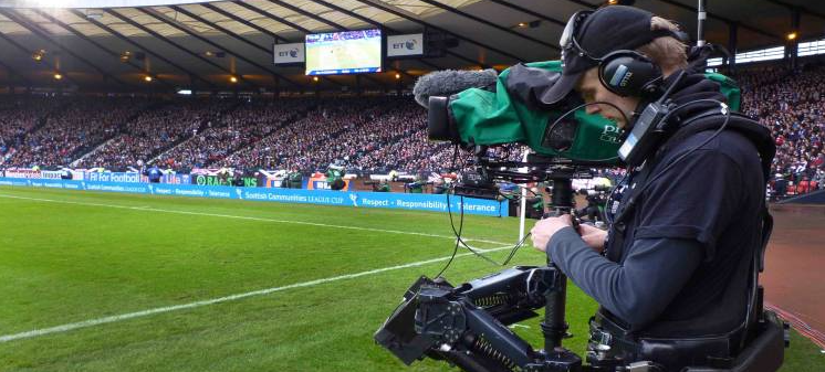 القنوات الناقلة