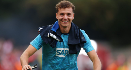 فيسنيك أسلاني