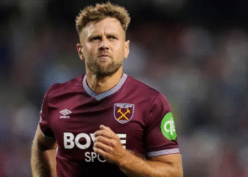 نيكلاس فولكروج