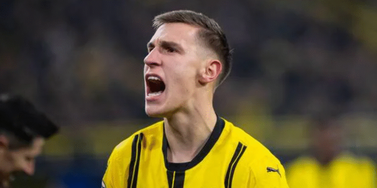 نيكو شلوتربيك لاعب بوروسيا دورتموند