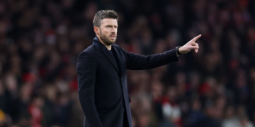 مايكل كاريك